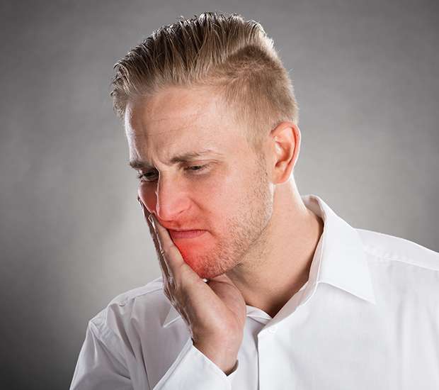 Chicago 7 Signs You Need Endodontic Surgery